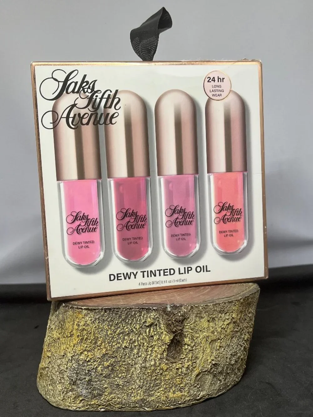 Sak's Lip Set